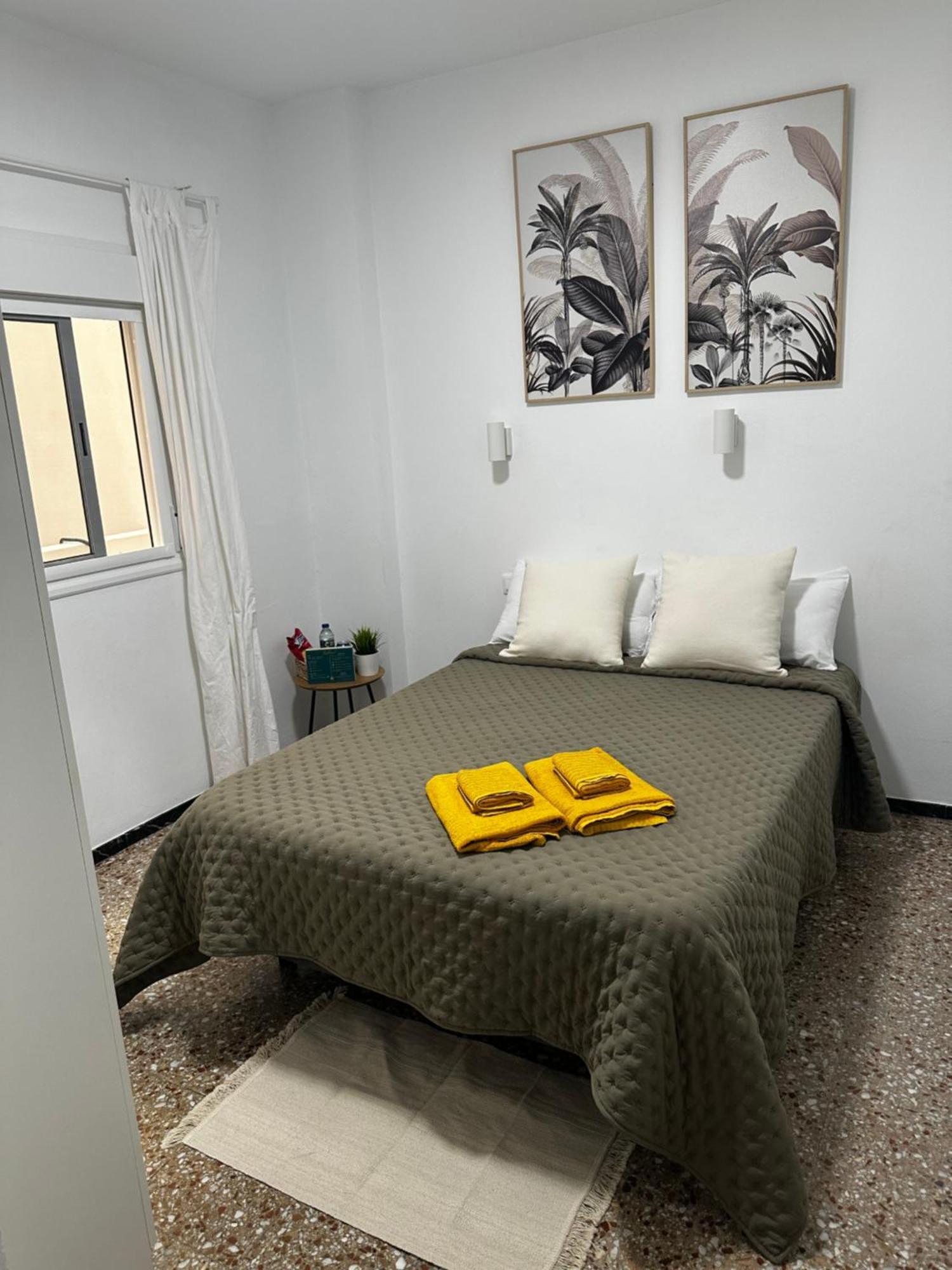Palmara Las Canteras Alquiler Por Habitacion لاس بالماس دي غران كاناريا المظهر الخارجي الصورة